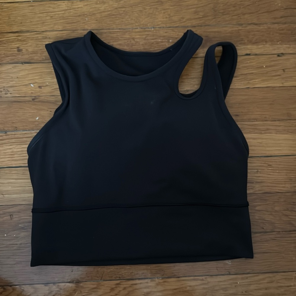 Lululemon top/sports bra